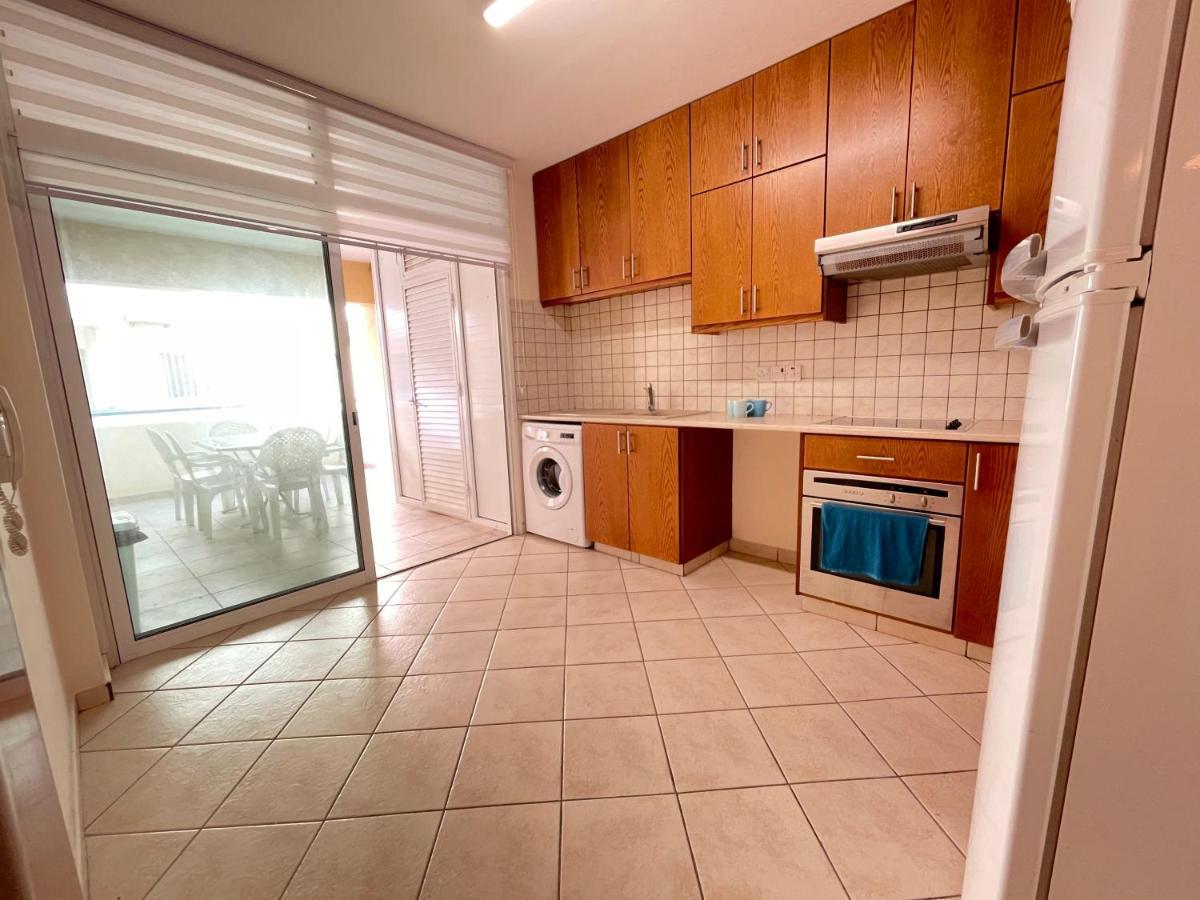 Anastasia Holiday Apartment Larnaca Extérieur photo