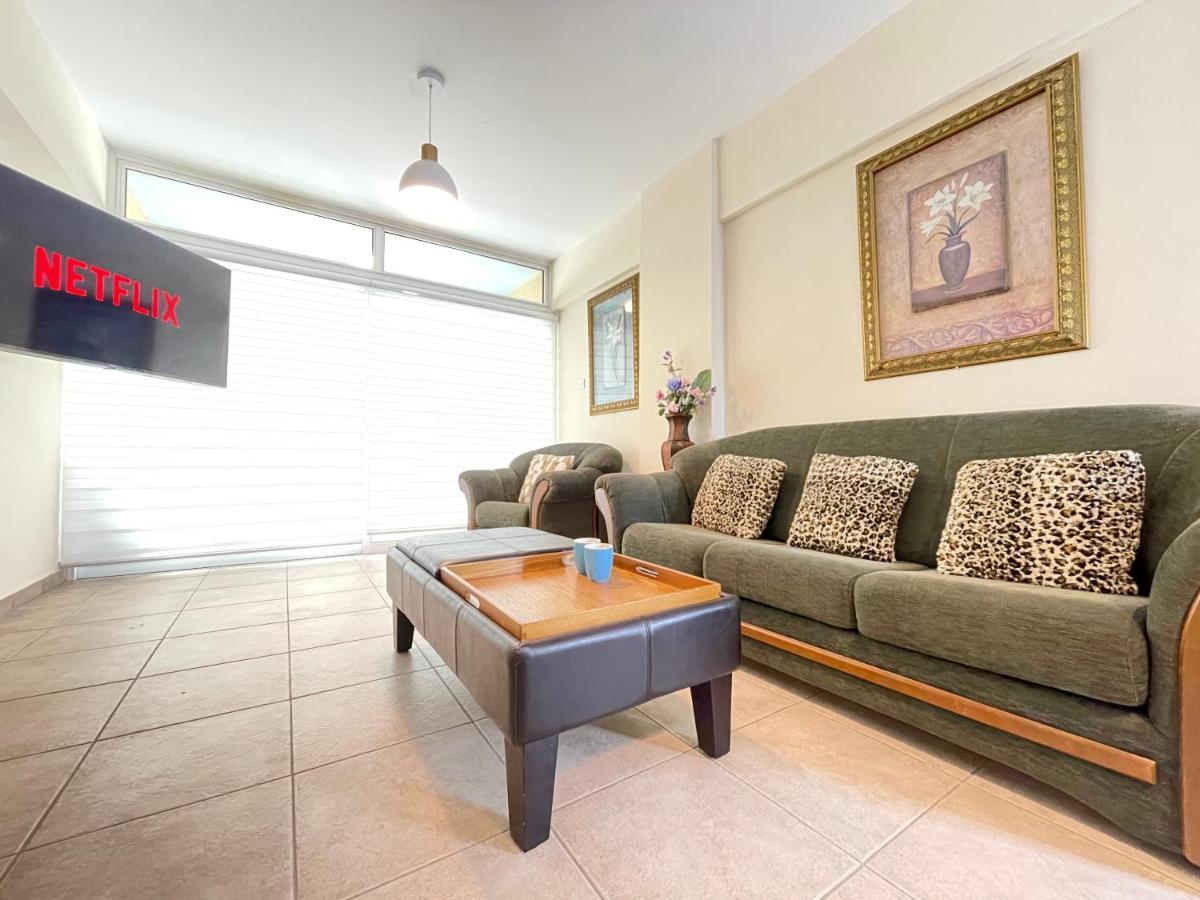 Anastasia Holiday Apartment Larnaca Extérieur photo